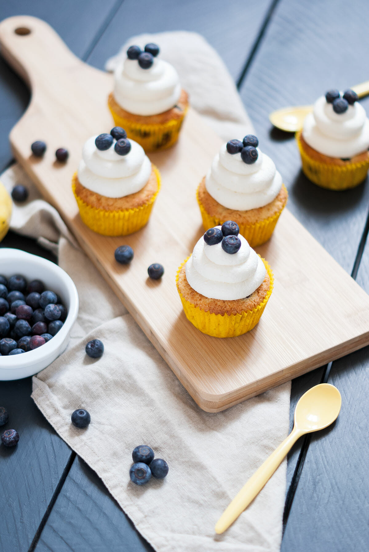 Cupcakes citron myrtilles sans gluten | Lilie Bakery
