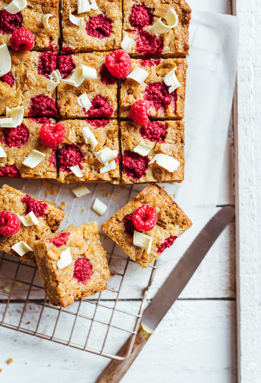 Blondie aux framboises chocolat blanc - Lilie Bakery