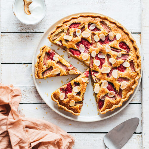 Tarte rhubarbe fraise amande - Lilie Bakery