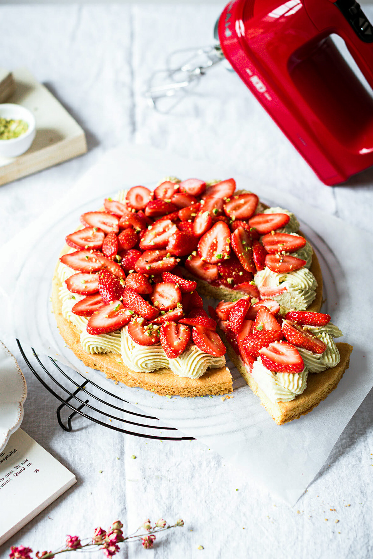 Tarte fraise pistache - Lilie Bakery