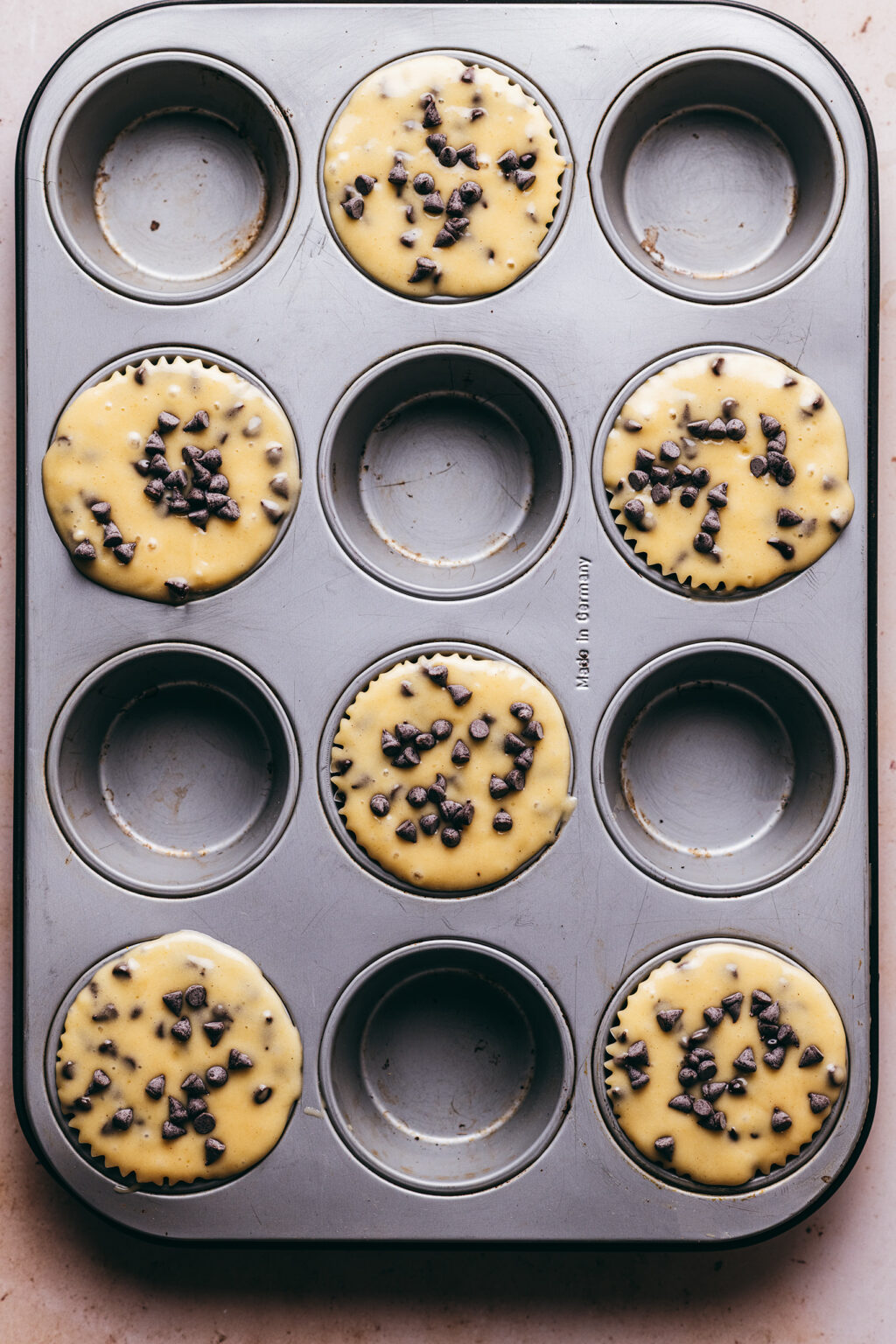 Muffin pan filling - Lilie Bakery